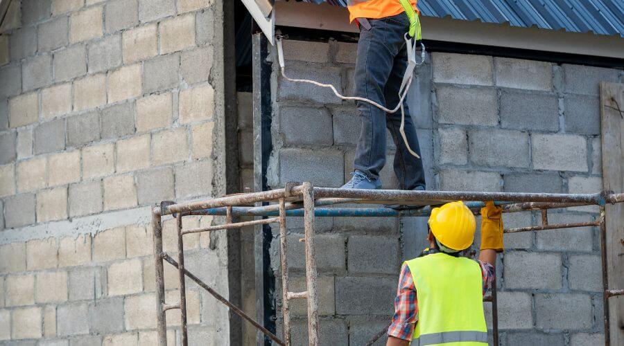 Expert top industrial roofings services in Friendship, OH